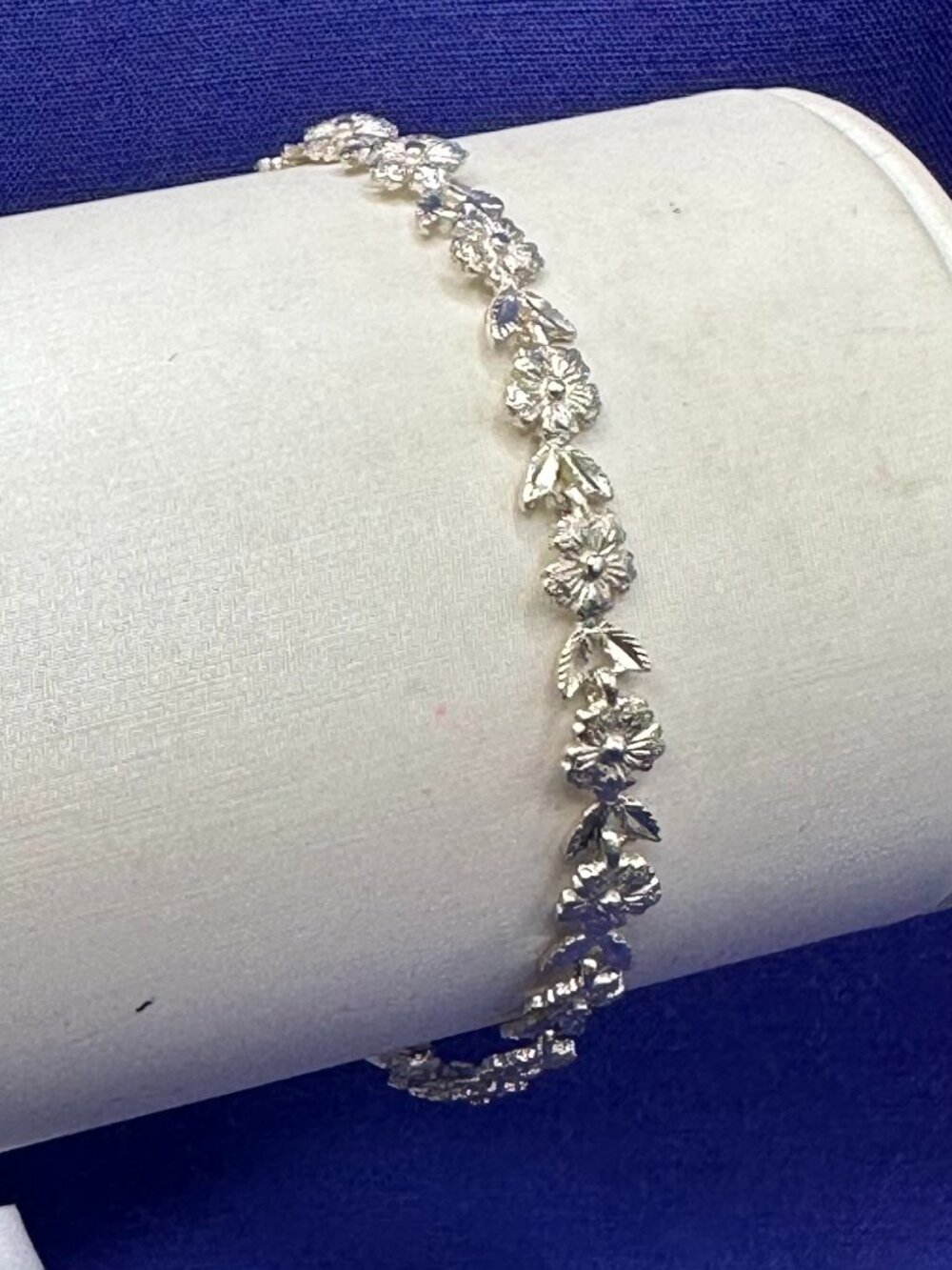 Sterling Silver Flower Link Bracelet